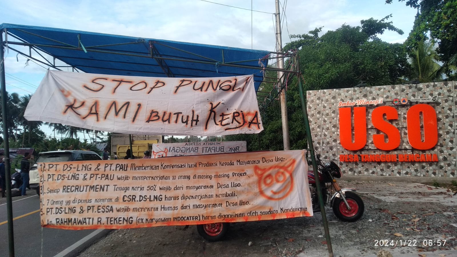 Warga Demo PT Donggi Senoro LNG di Luwuk Tuntut Kompensasi dan Minta Dipekerjakan