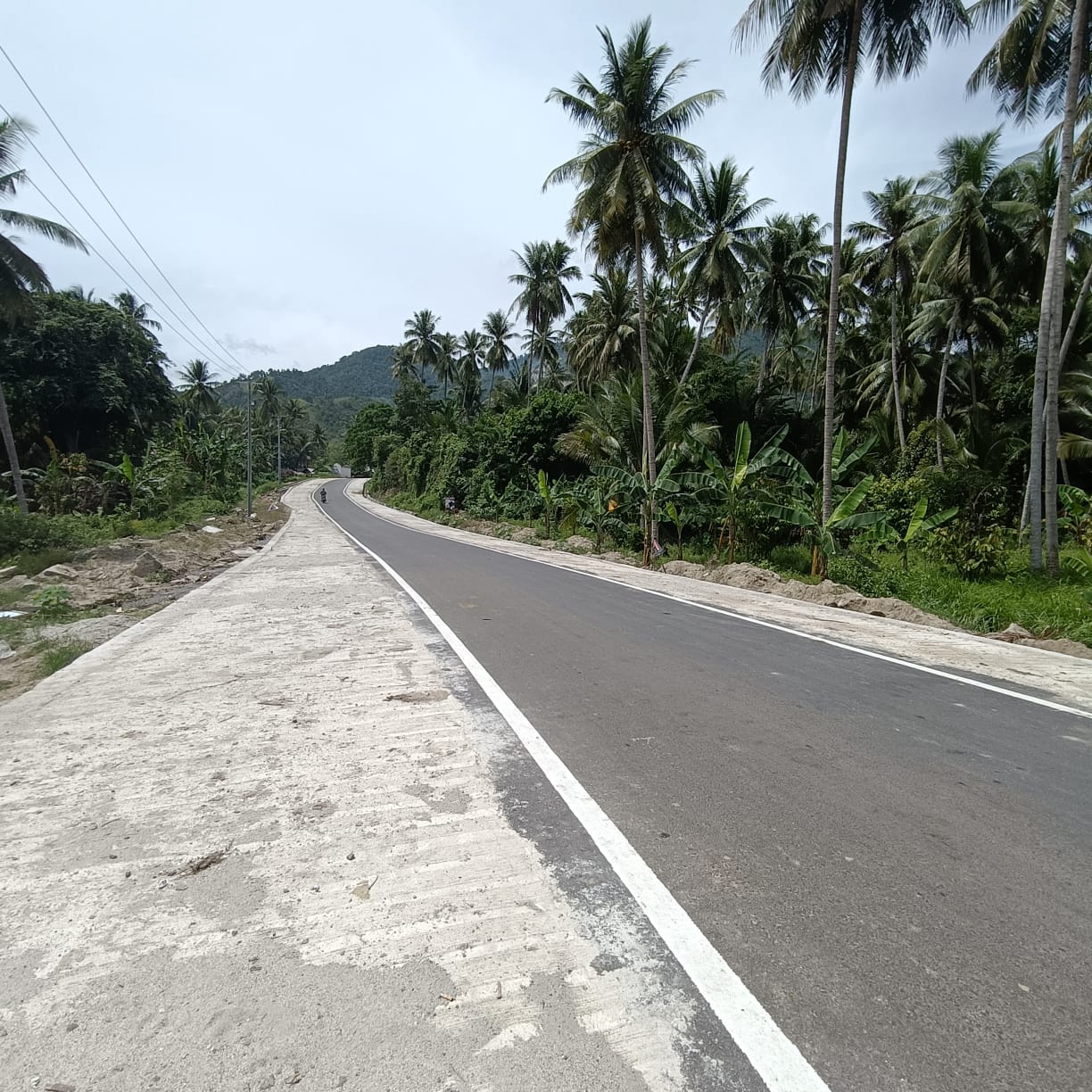 Pelaksanaan Inpres Jalan Daerah Sibalaya Poi Dukung Kawasan Penyanggah Pangan di Sigi