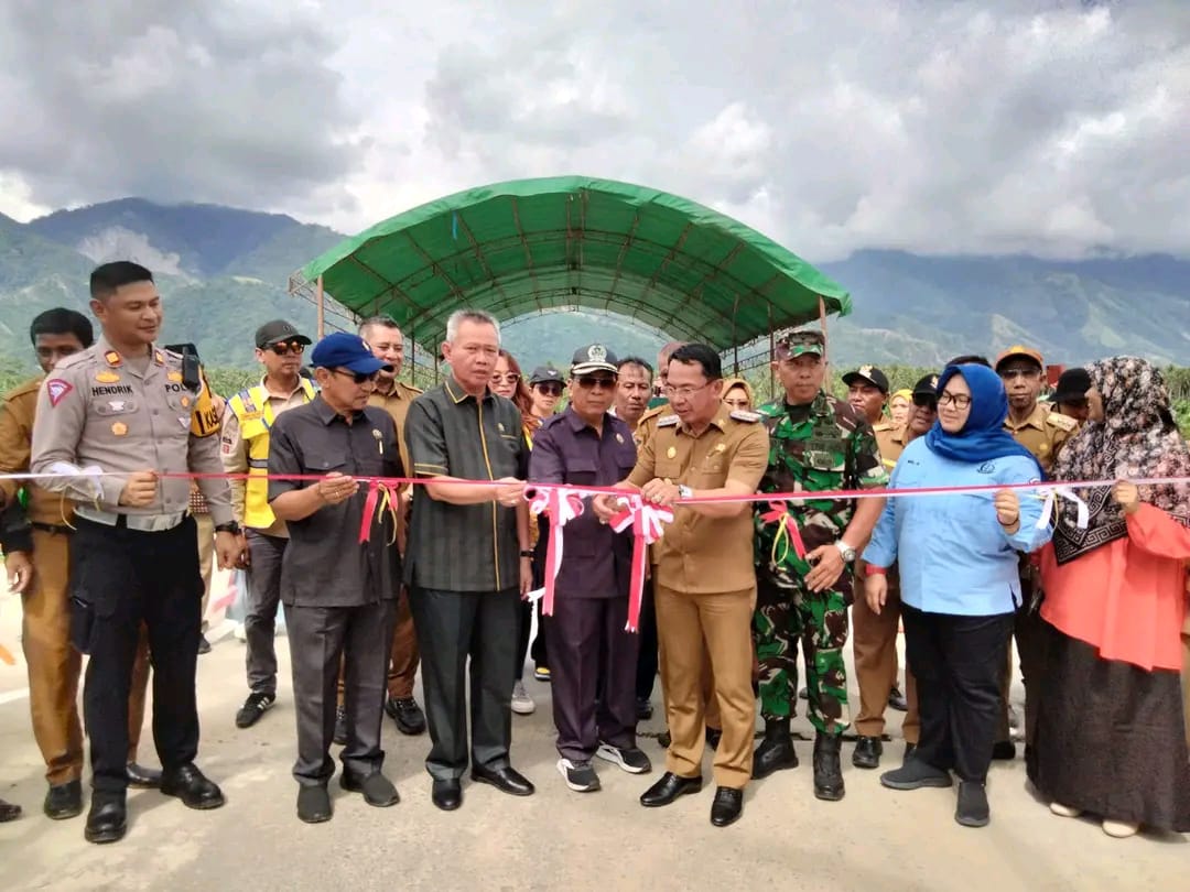 Pelaksanaan Inpres Jalan Daerah Sibalaya Poi Dukung Kawasan Penyanggah Pangan di Sigi