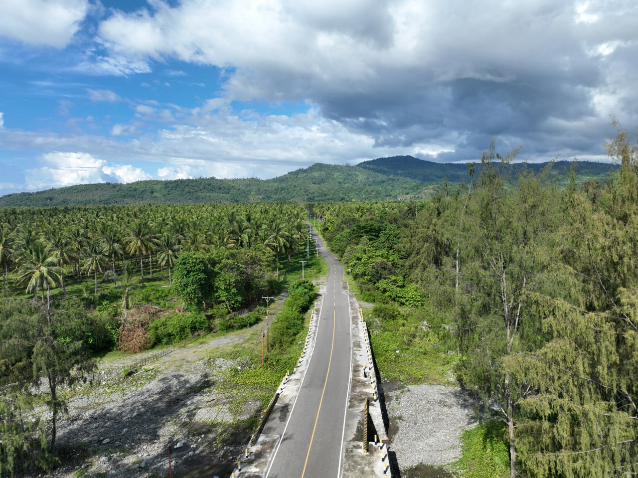 2 Paket Preservasi Jalan Nasional di Ampana